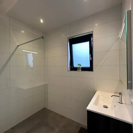 Huisje In Het Groen - Luxe Bungalow Met Prive Sauna! Holiday home Voorthuizen