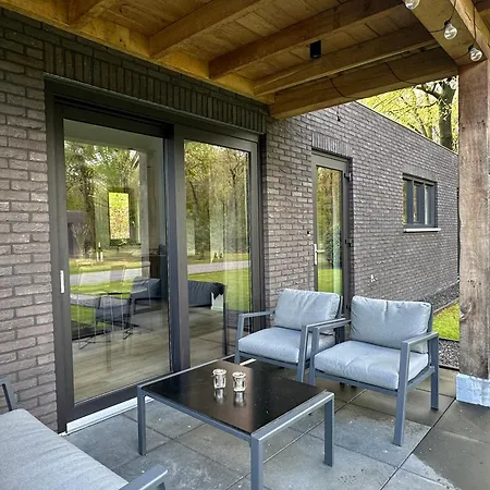Huisje In Het Groen - Luxe Bungalow Met Prive Sauna! *