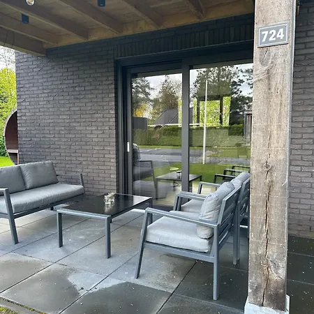 Huisje In Het Groen - Luxe Bungalow Met Prive Sauna! Voorthuizen